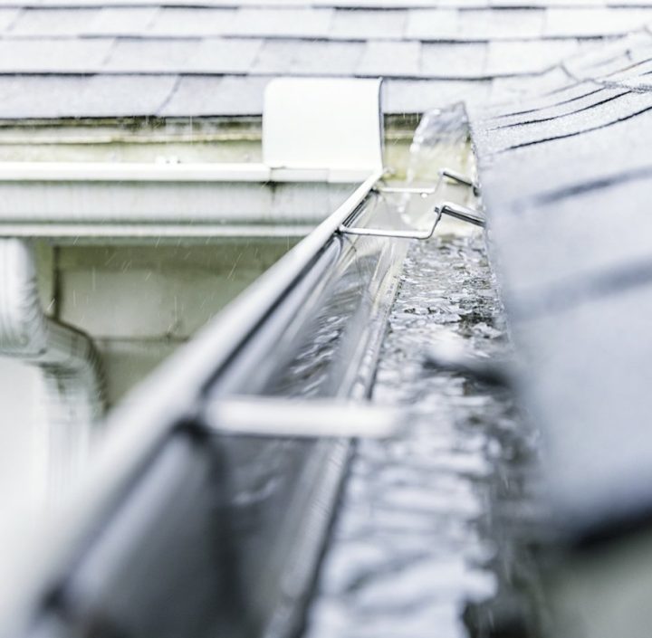 Four reasons to clean your gutter frequently