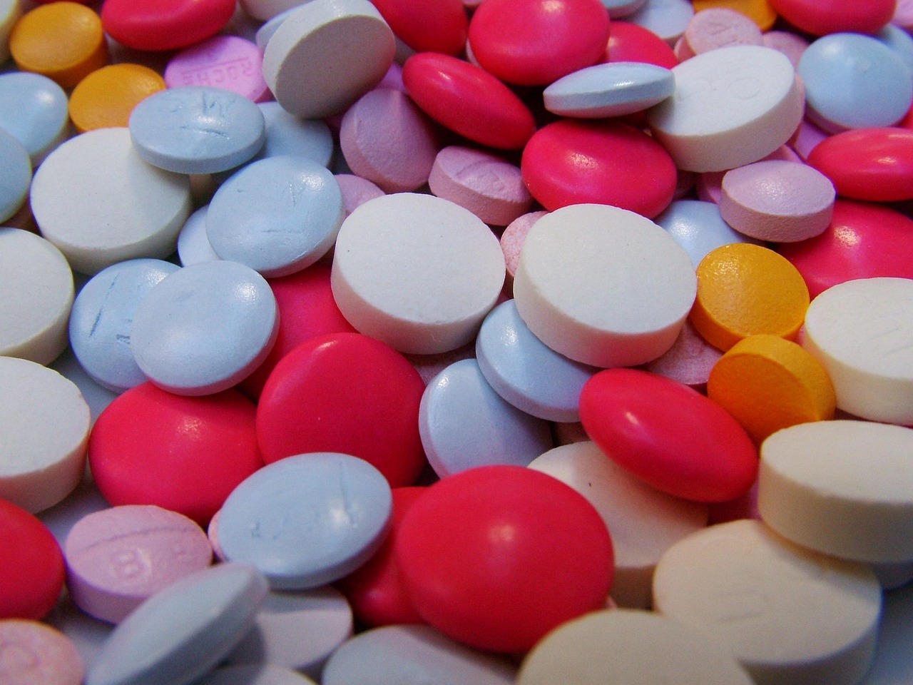Health, medicine, pills — How Stuart Piltch Helps Organizations Navigate Complex Insurance Needs