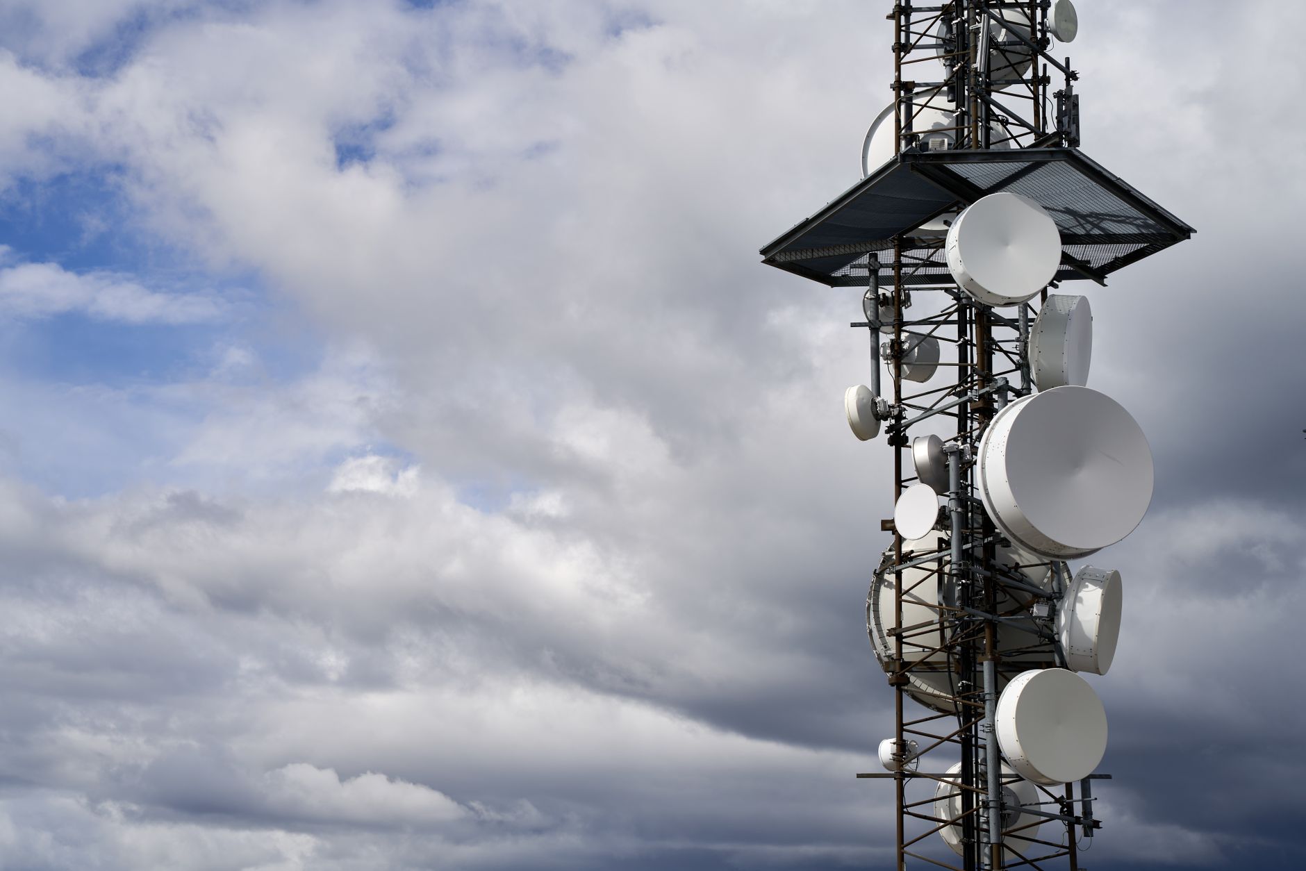 satellite to mobile service